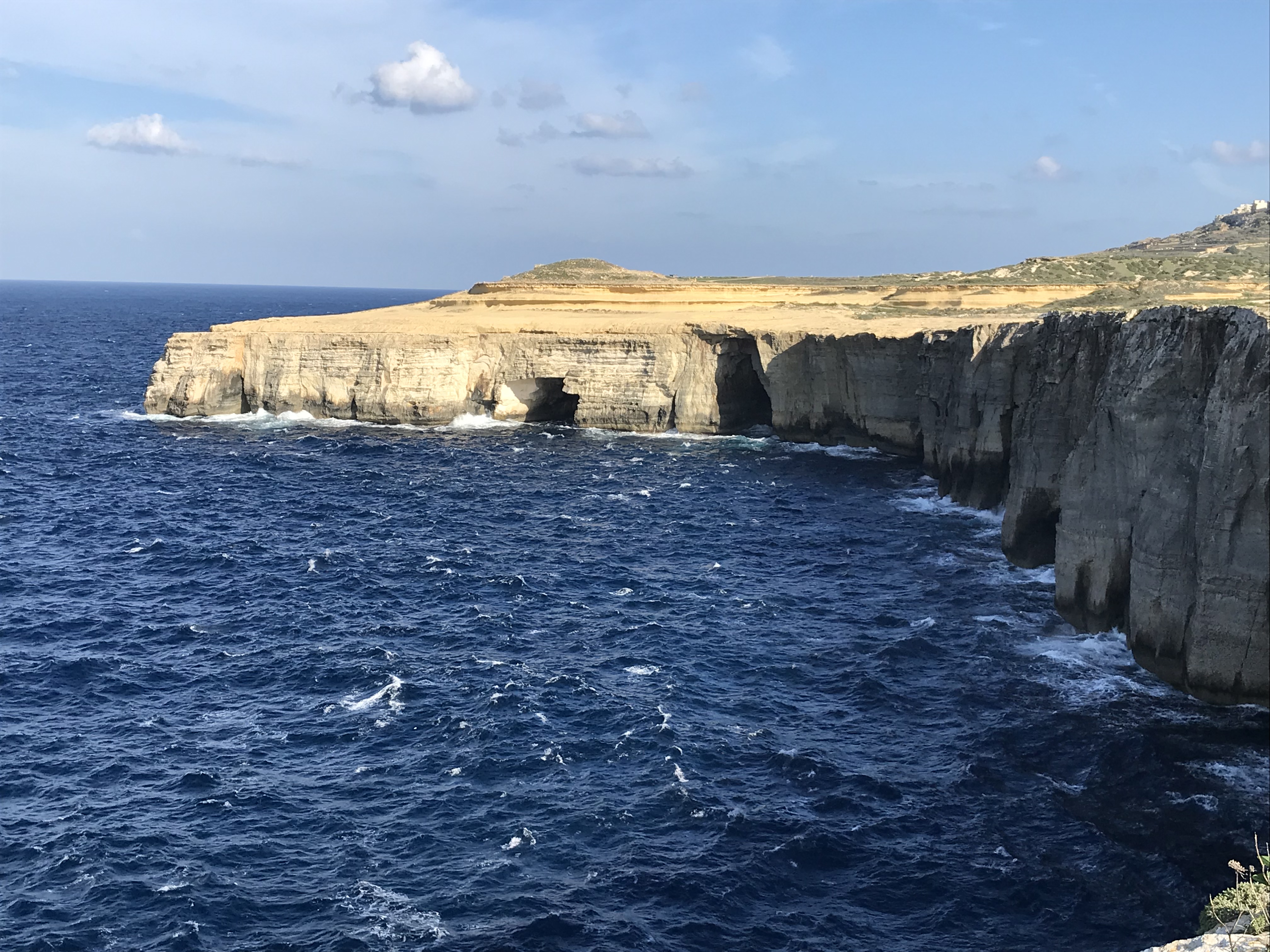die Küste von Gozo